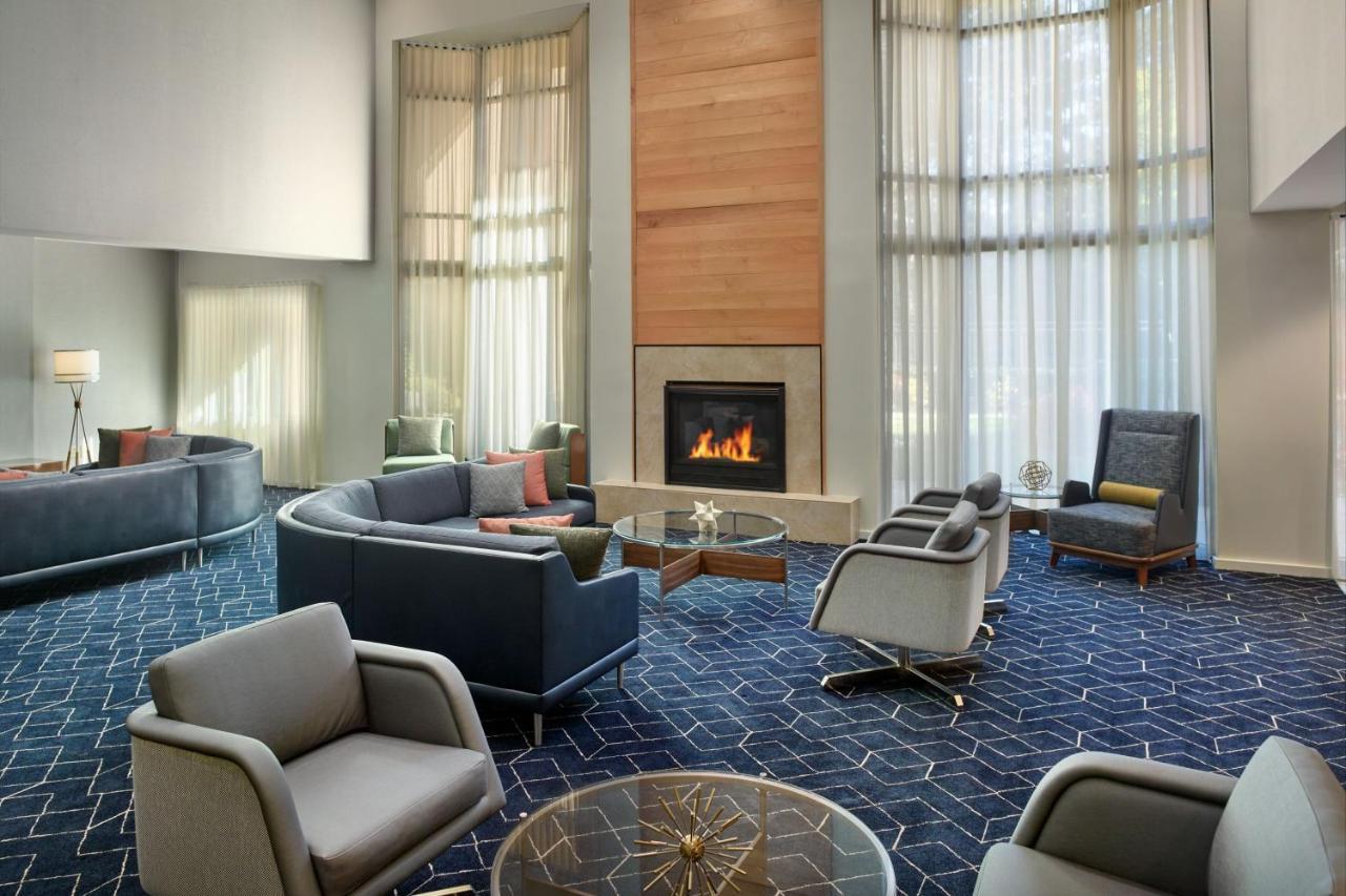 Hotel Courtyard By Marriott Atlanta Alpharetta Esterno foto