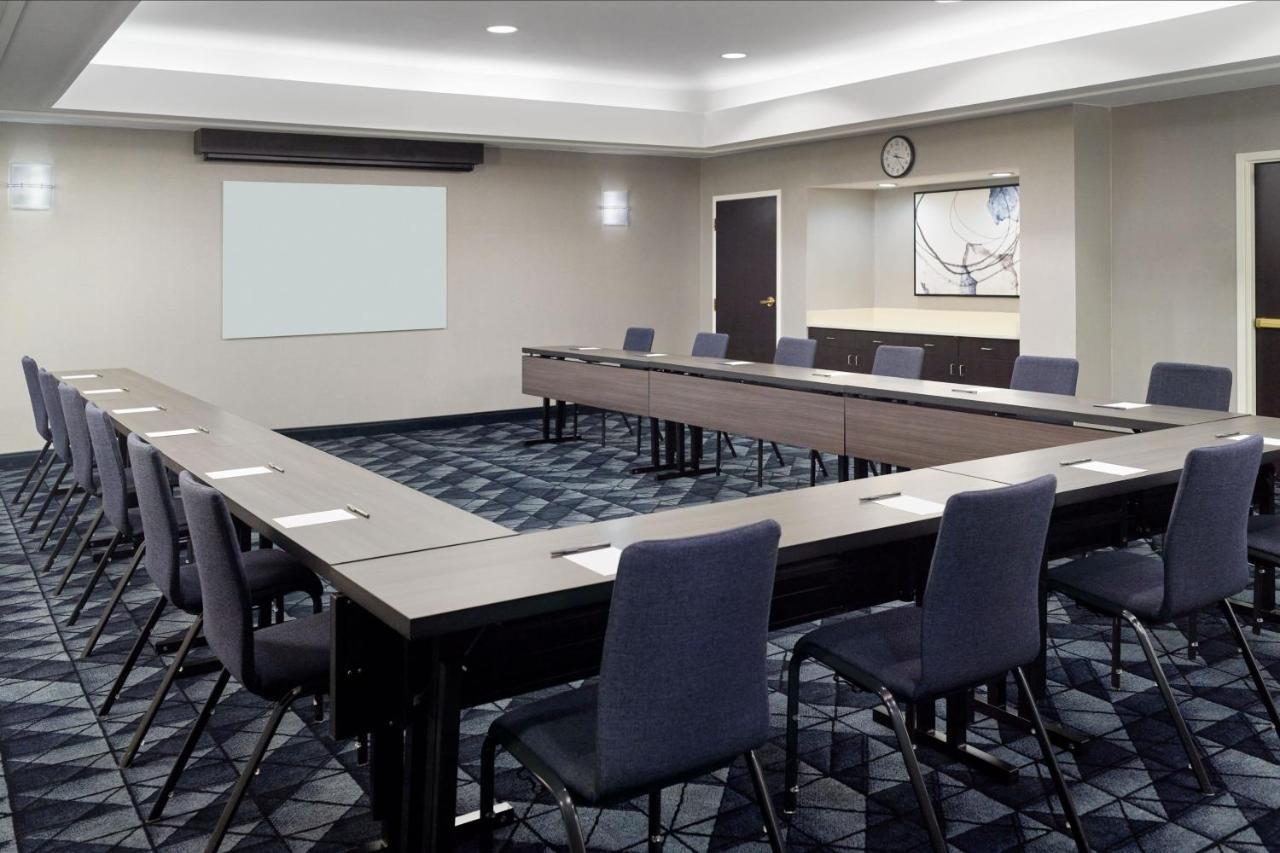 Hotel Courtyard By Marriott Atlanta Alpharetta Esterno foto