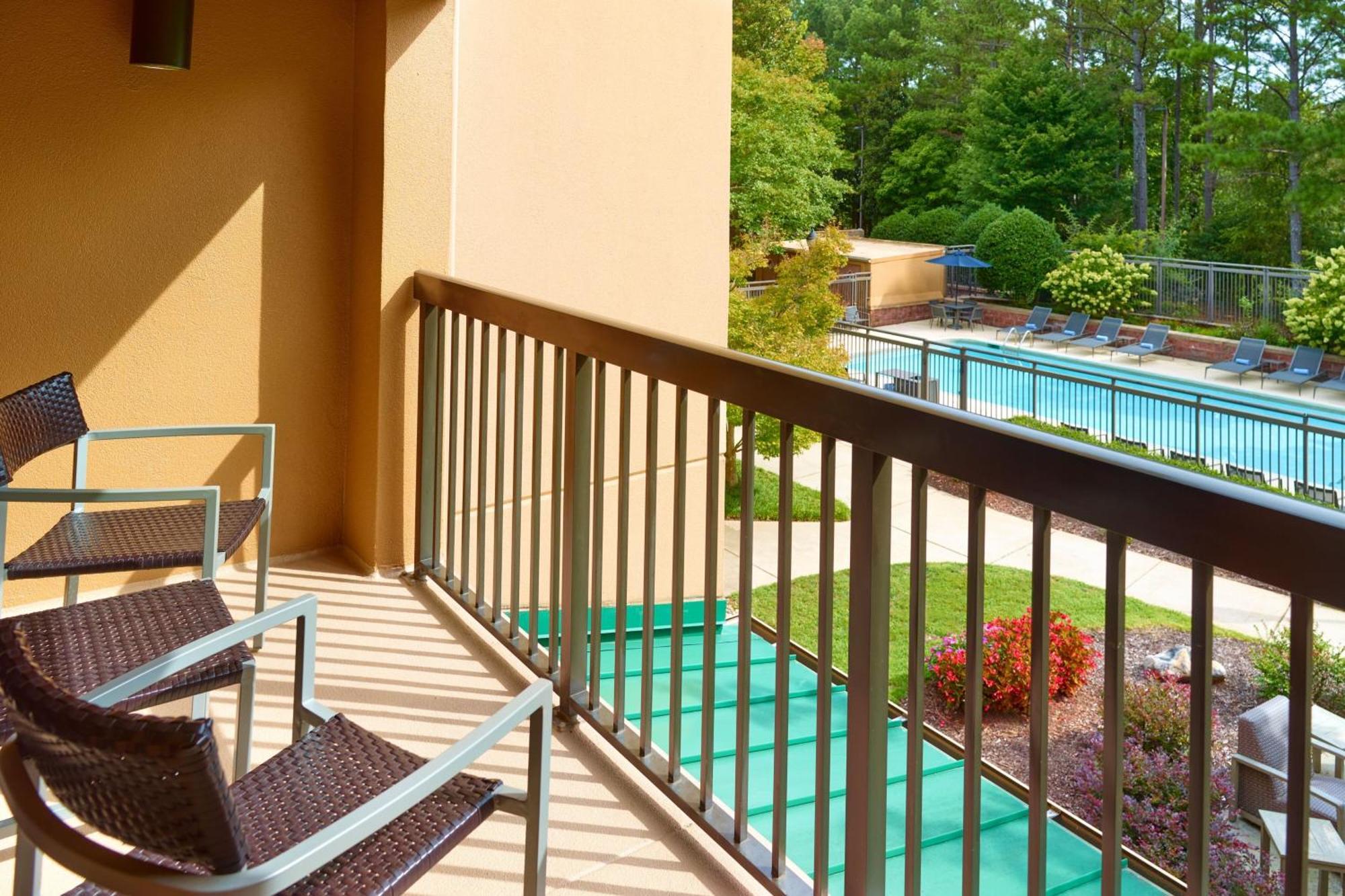 Hotel Courtyard By Marriott Atlanta Alpharetta Esterno foto